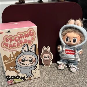 Pop Mart Labubu - Toffee in Lux Outfit